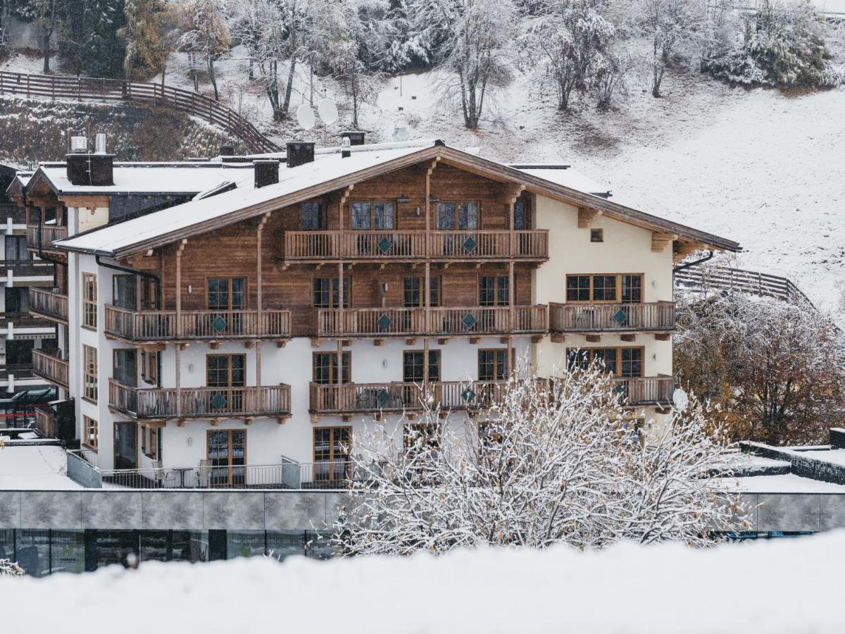 Residence Kristall Saalbach-Hinterglemm Exterior foto